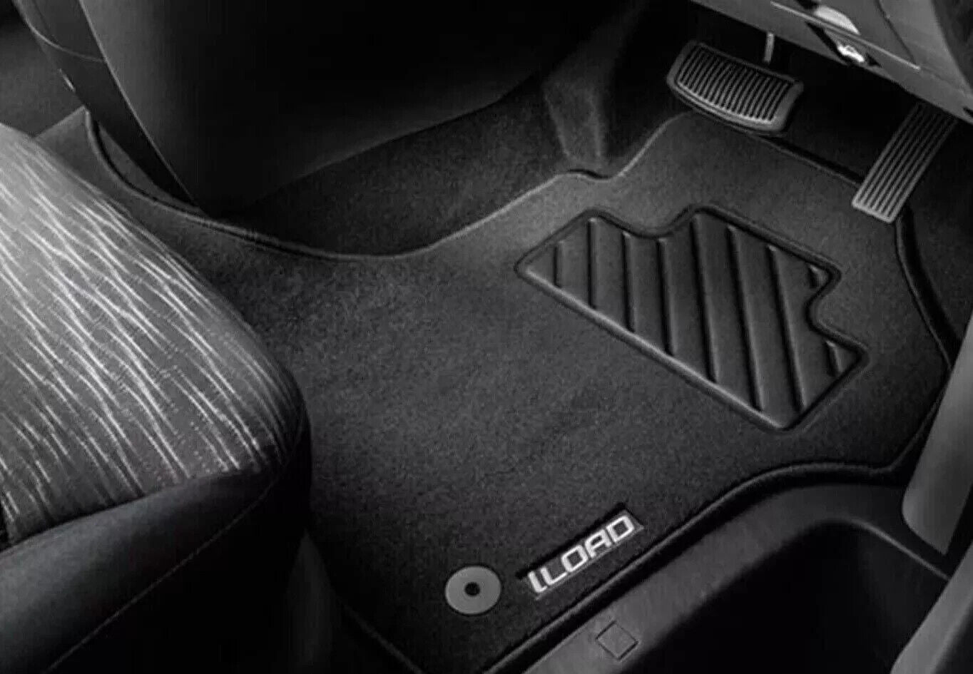 Genuine Hyundai iLoad Tailored Front Carpet Floor Mat Set 2007 - 2021