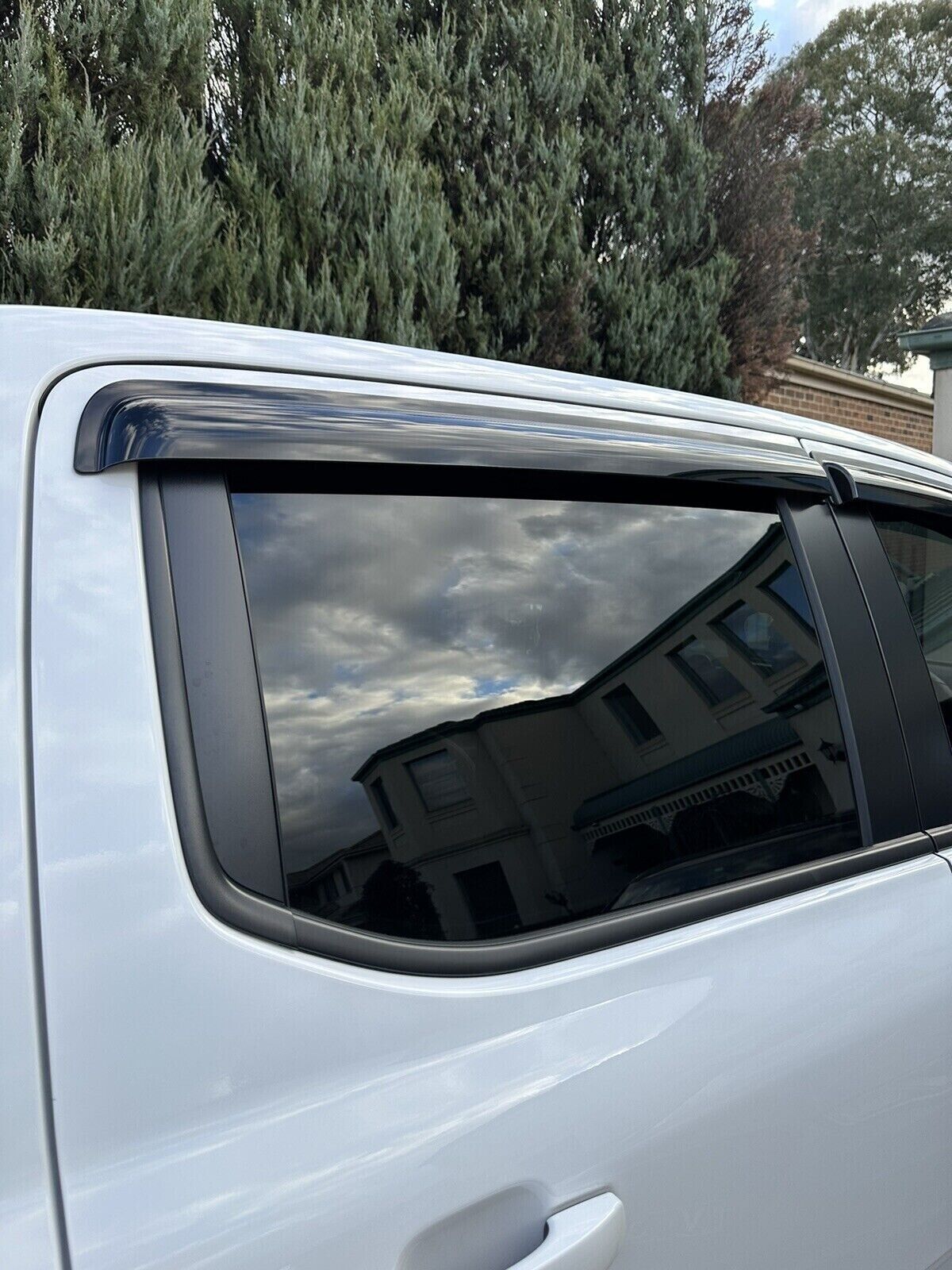 Genuine Next Gen Ford Ranger Wildtrak Tinted Slimline Weather Shields Set Of 4