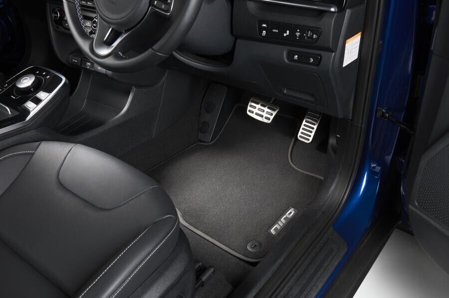 Genuine Kia Niro EV Carpet Floor Mats Set Of 4 MY2023