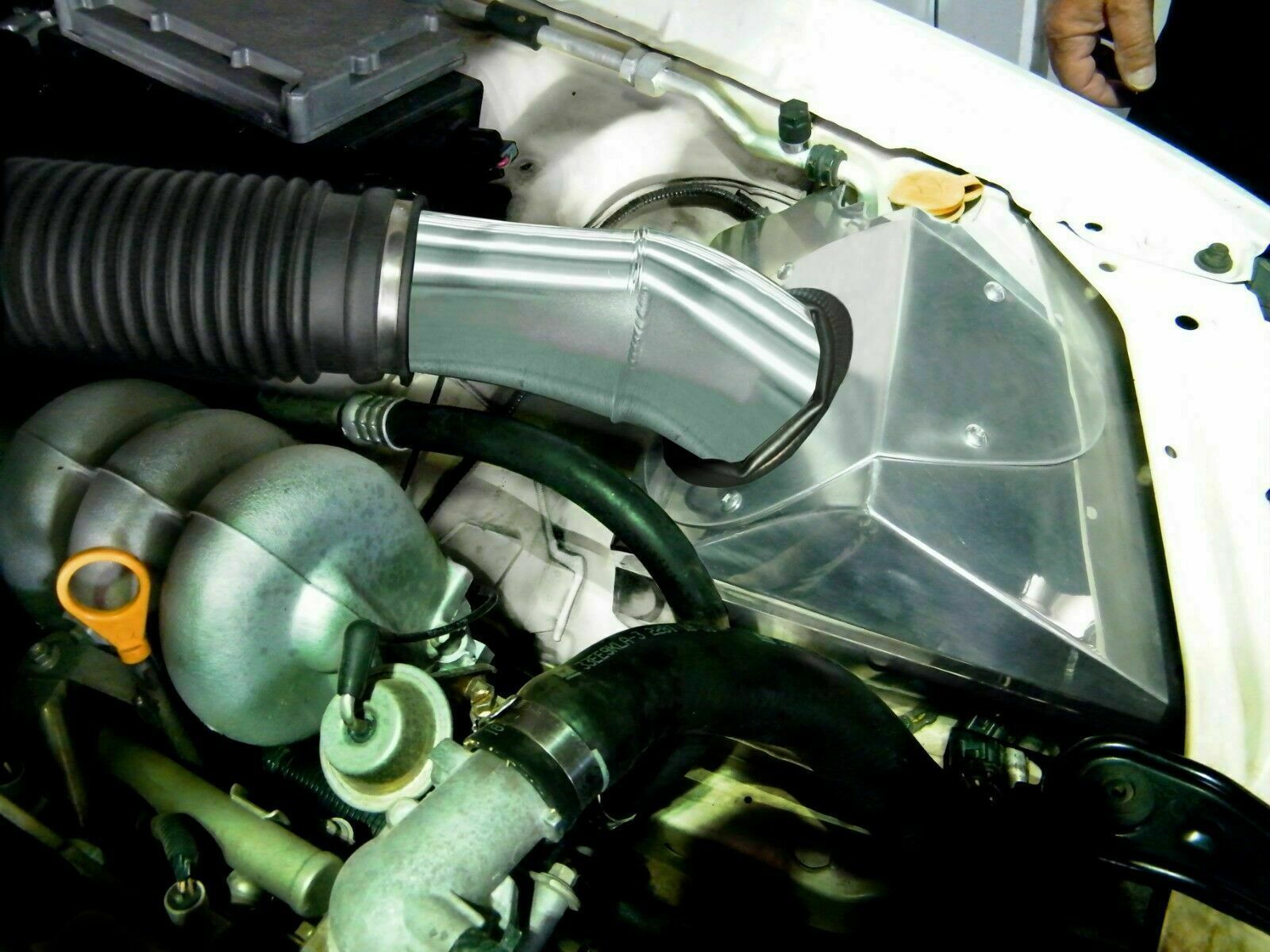 Performance - Cold Air Intake Kit for BA BF XR6 Turbo & XR6 6 Cyl Polished Alloy