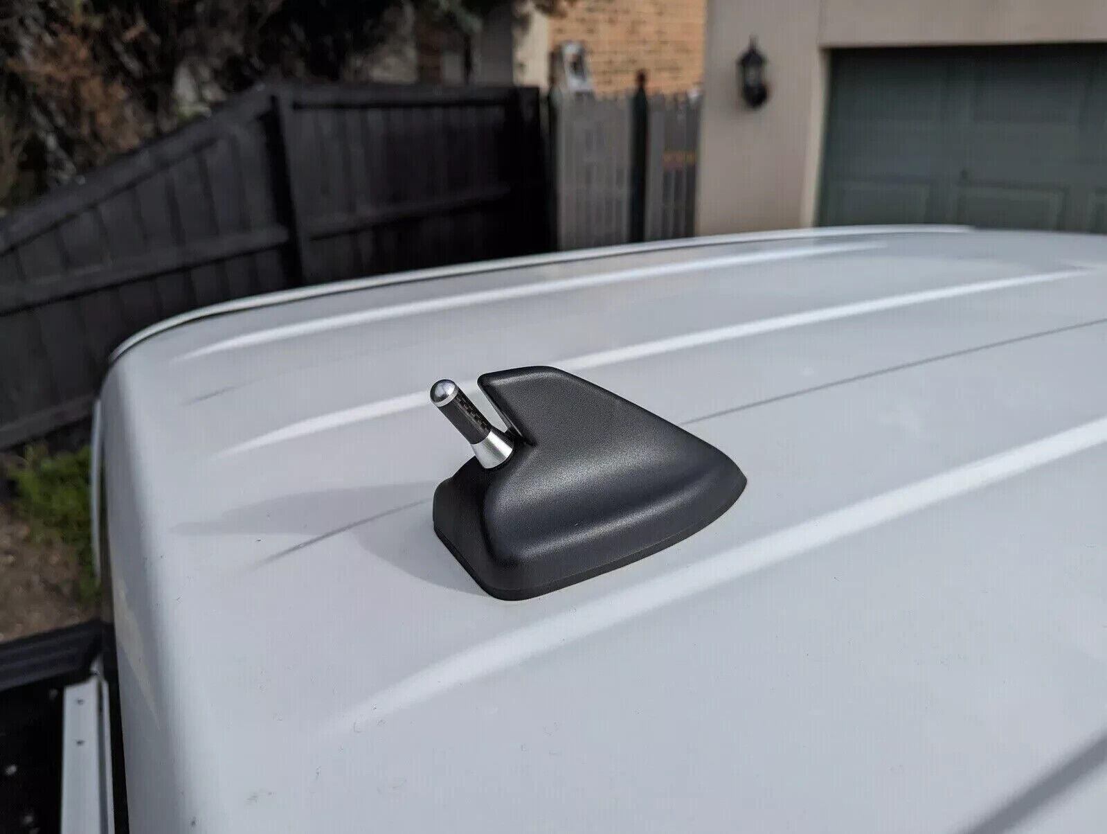 Antenna/Aerial Stubby Bee Sting for Ford Ranger XLT Next Gen 3.5cm Silver