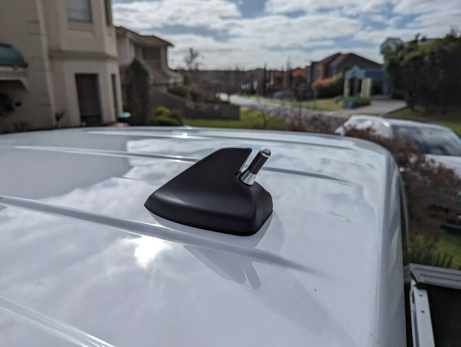 Antenna/Aerial Stubby Bee Sting for Ford Ranger Wildtrak Next Gen 3.5cm Silver