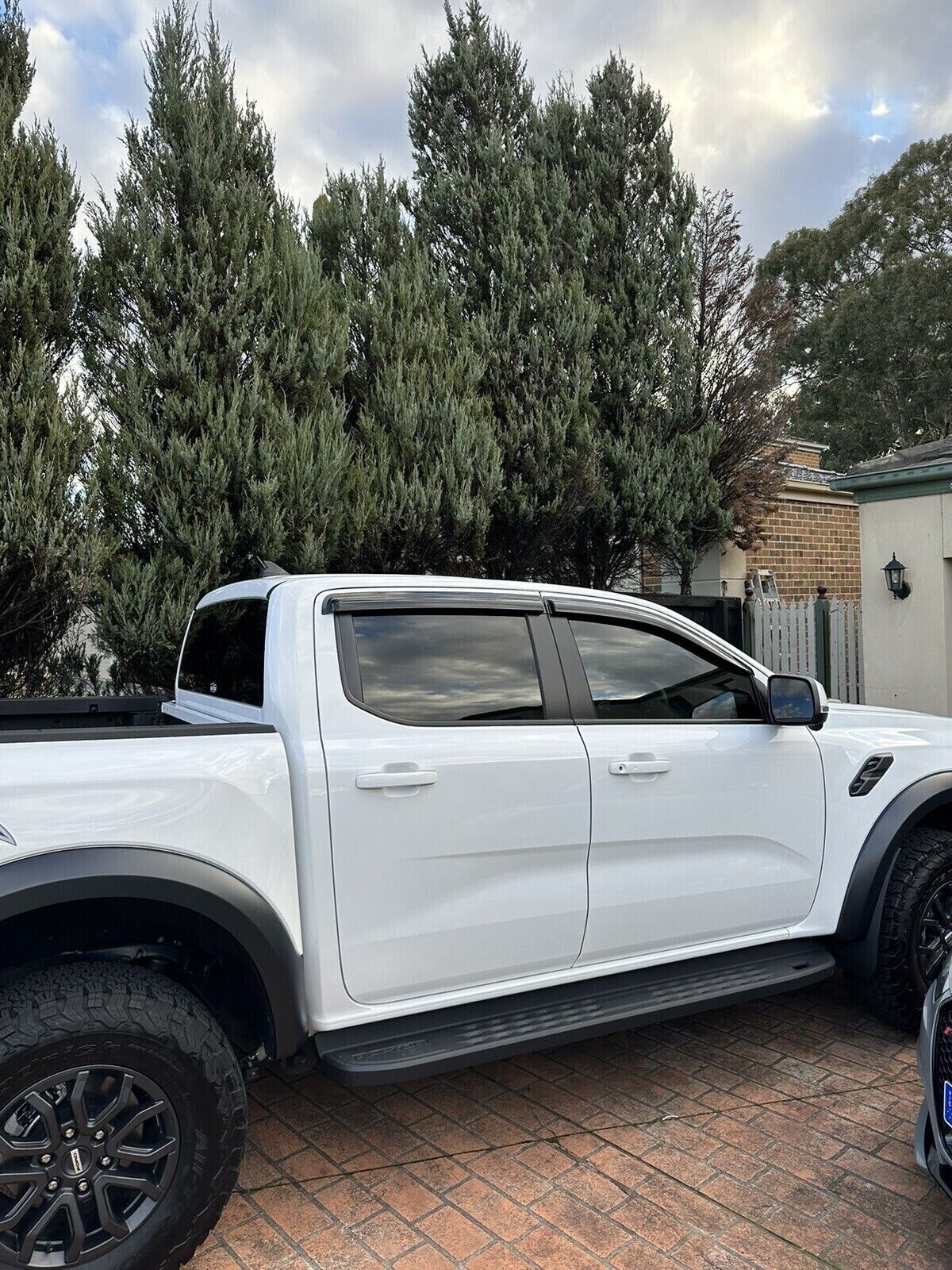 Genuine Next Gen Ford Ranger XLS Tinted Slimline Weather Shields Set Of 4