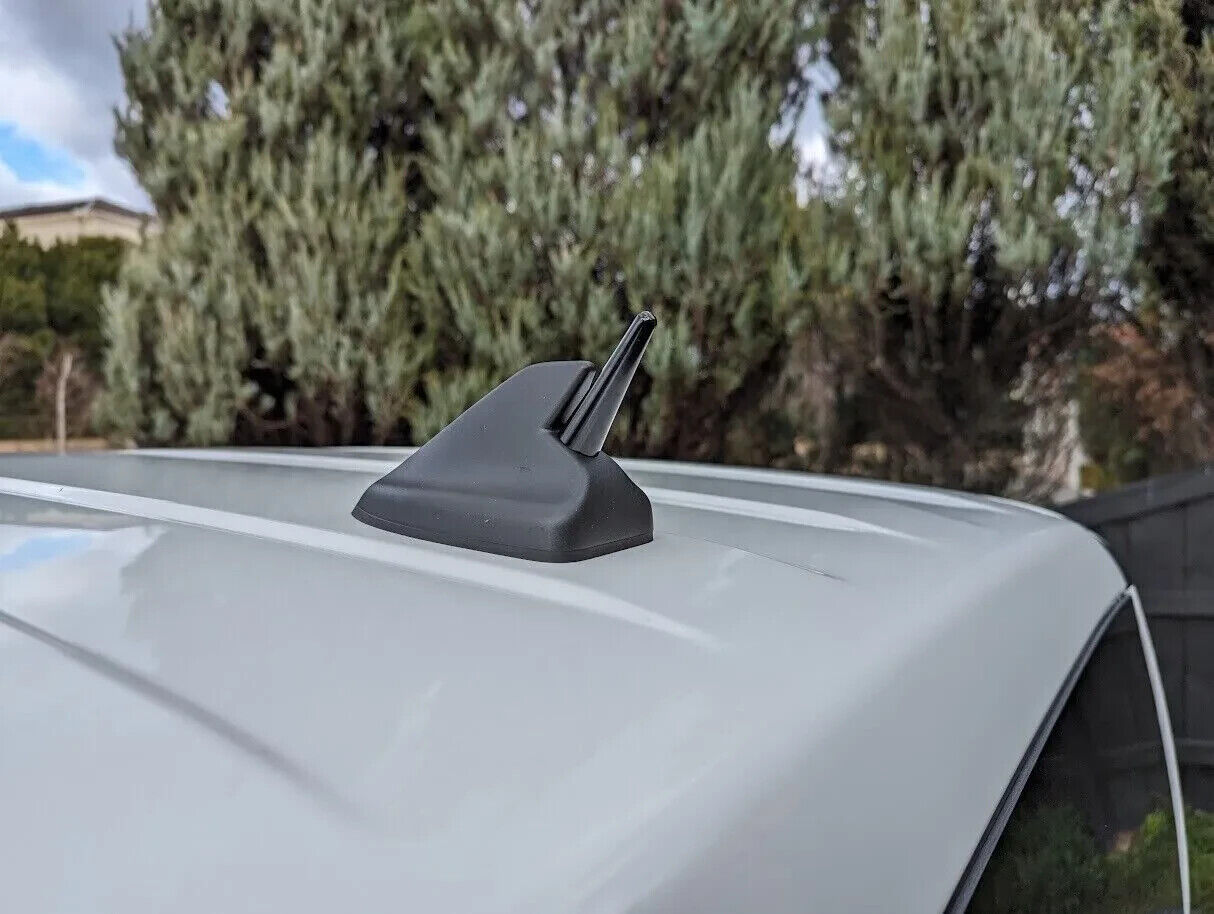 Antenna/Aerial Stubby Bee Sting for Ford Ranger XLS Next Gen 55mm Black