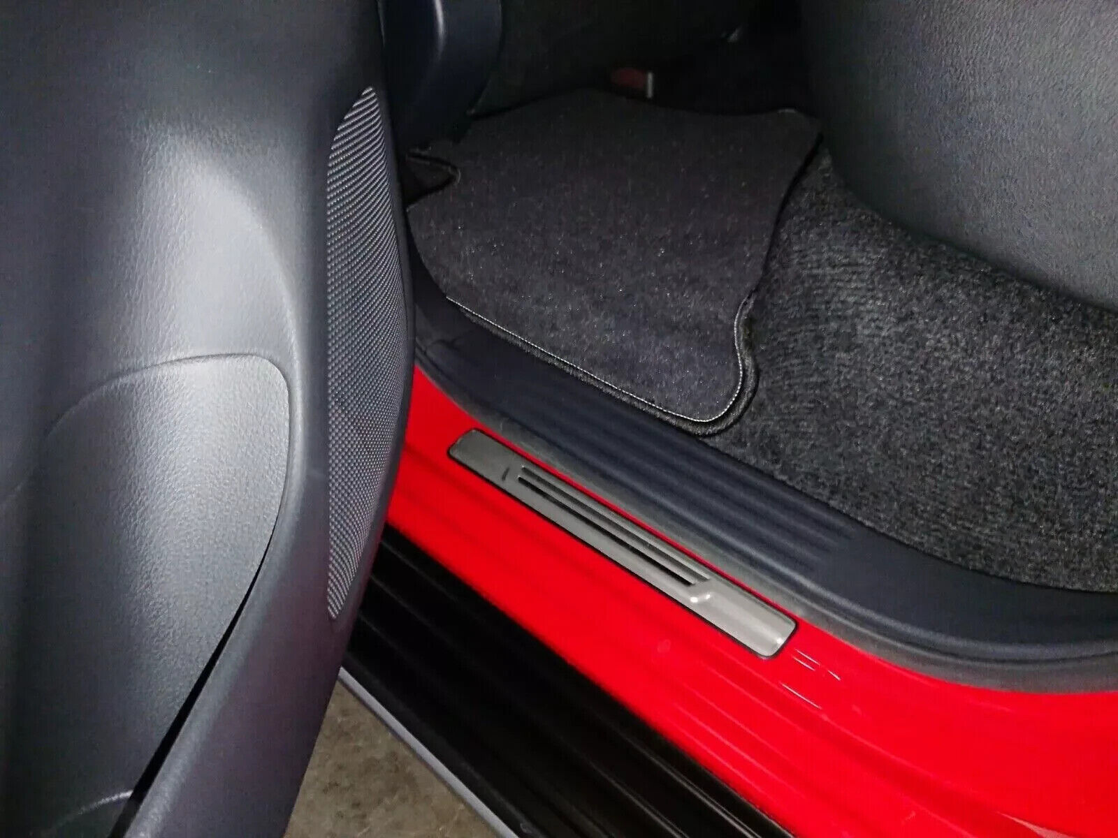 Genuine Nissan Navara D23 Front And Rear Scuff Plates Set Of 4