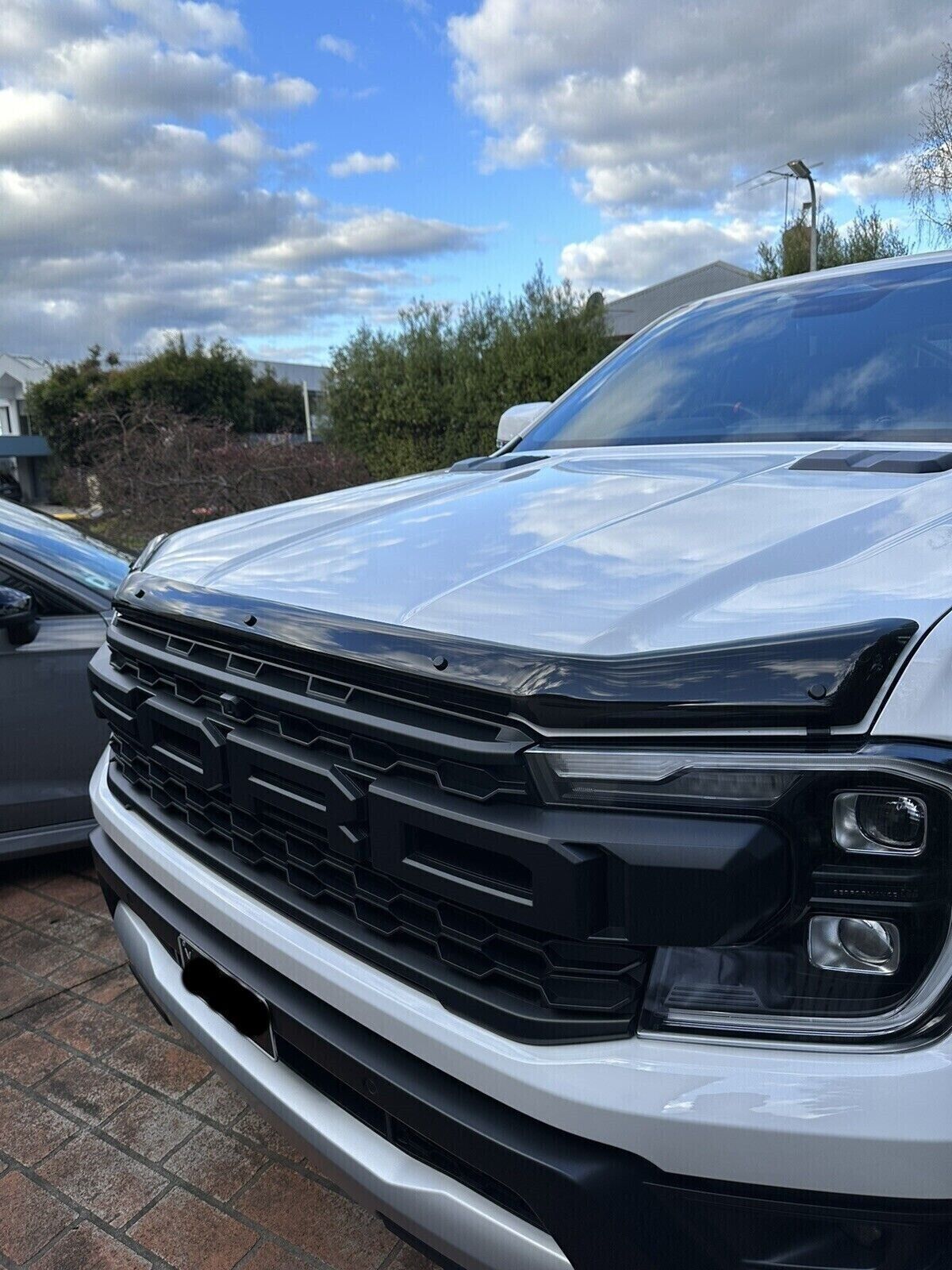 Genuine Next Gen Ford Ranger XLT Slimline Weather Shields & Bonnet Protector