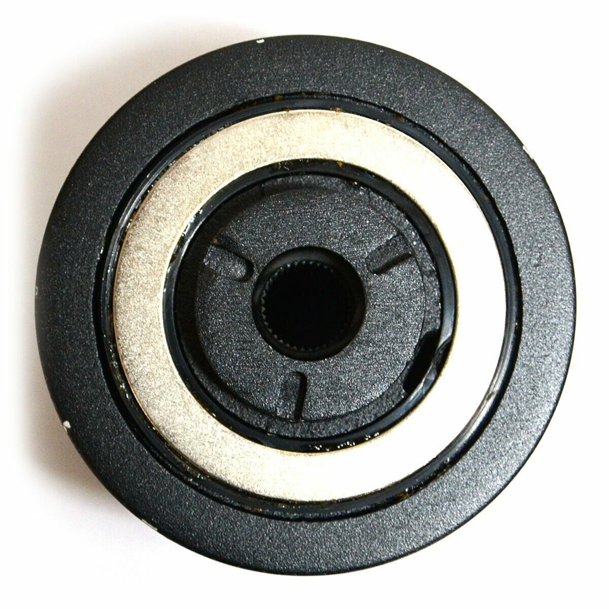 SAAS Hub Adapter For Mitsubishi Triton MF MJ 1989-1998 Non-Airbag Models Only