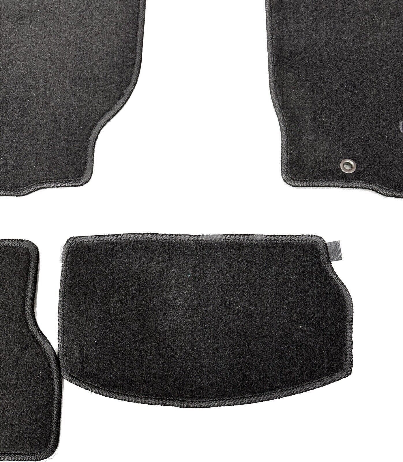 Genuine Mitsubishi Triton MQ Carpet Floor Mat (Set of 5) 2015-Current