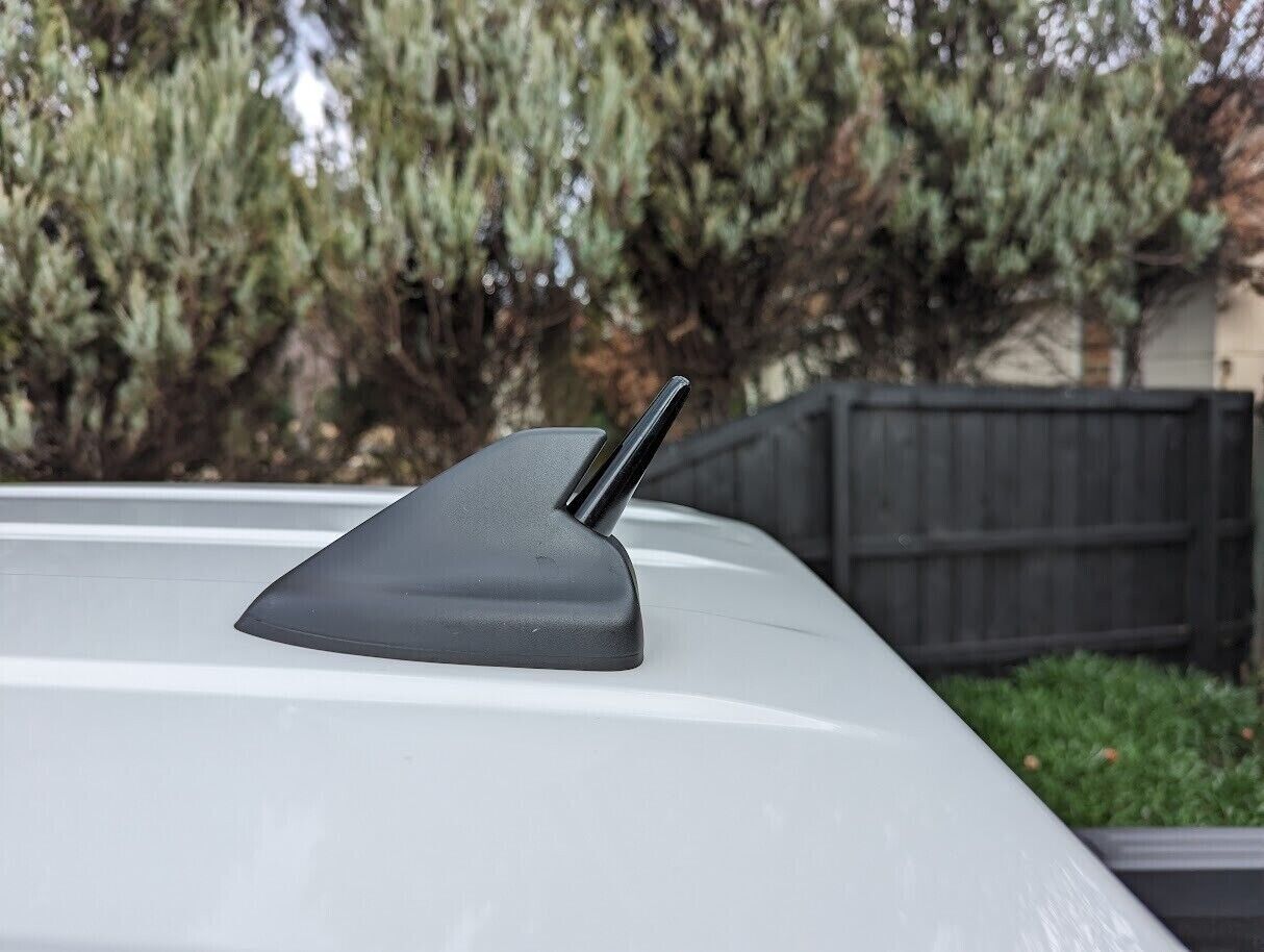 Antenna Only Stubby Bee Sting For Ford UB Everest Next-Gen 2022 >