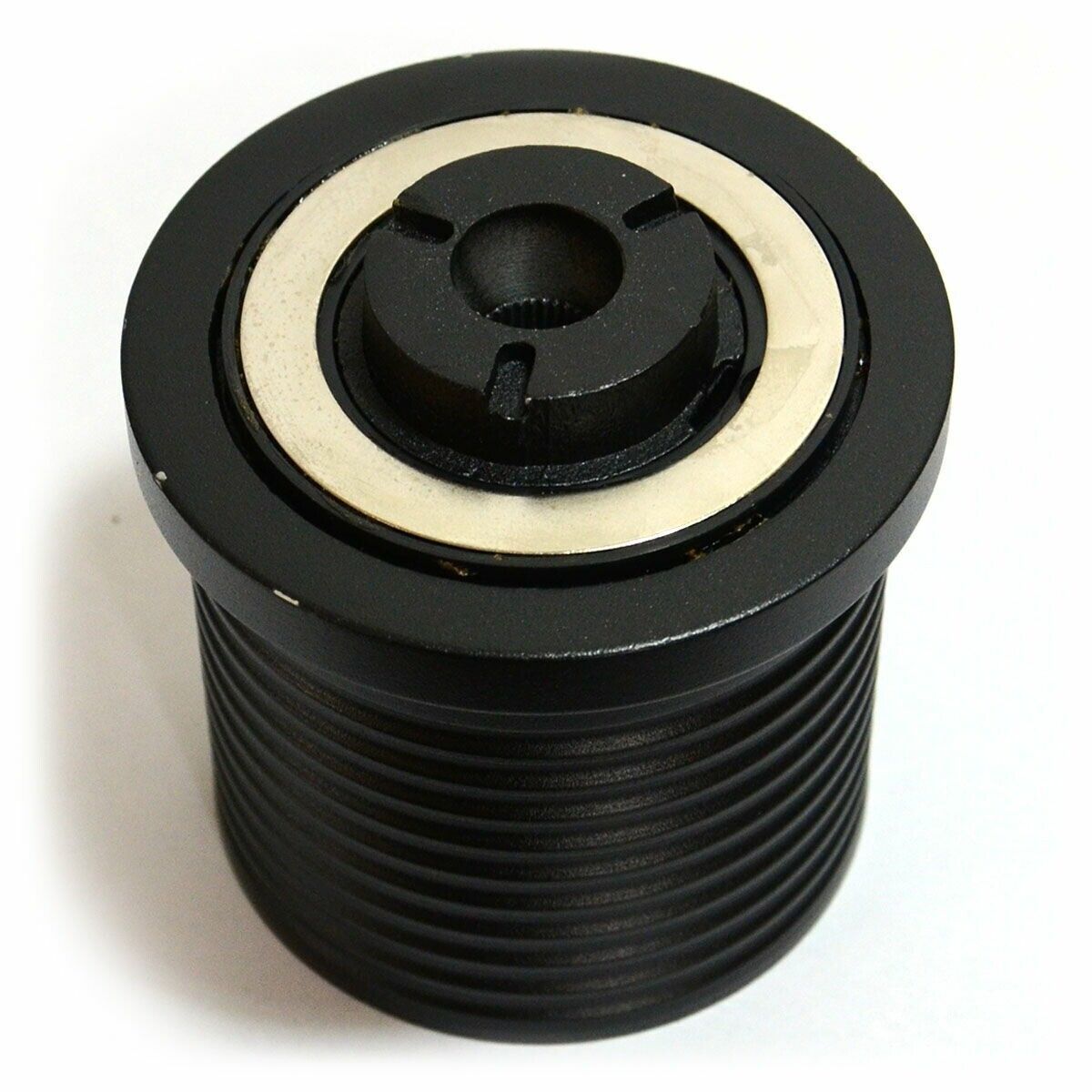SAAS Hub Adapter For Mitsubishi Triton MF MJ 1989-1998 Non-Airbag Models Only