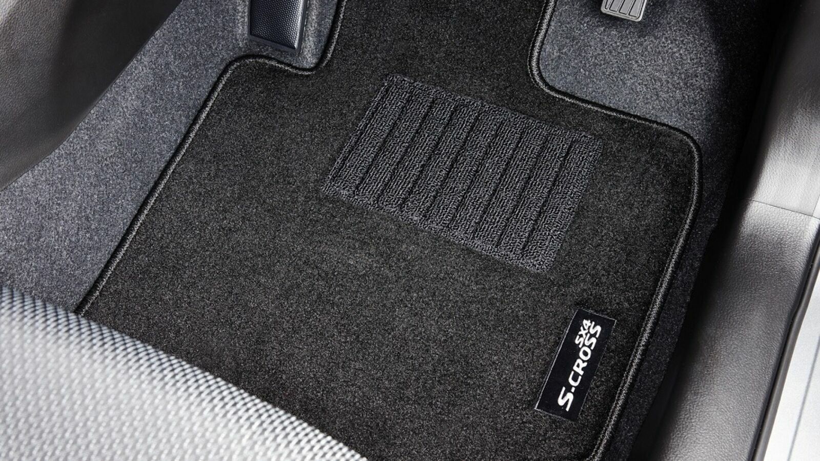 Genuine Suzuki S-Cross Carpet Floor Mats Set 2017 Onwards