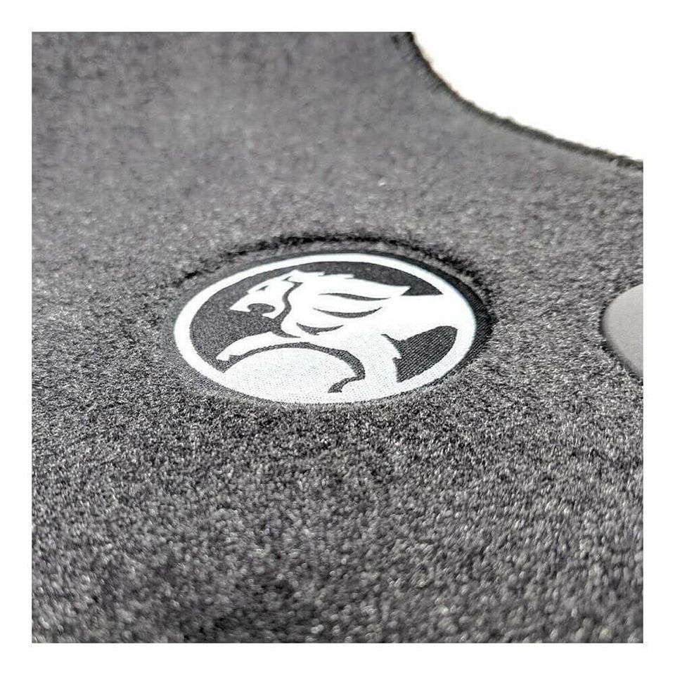 Genuine Holden for VE SV6 SS Calais Berlina Commodore Carpet Floor Mats