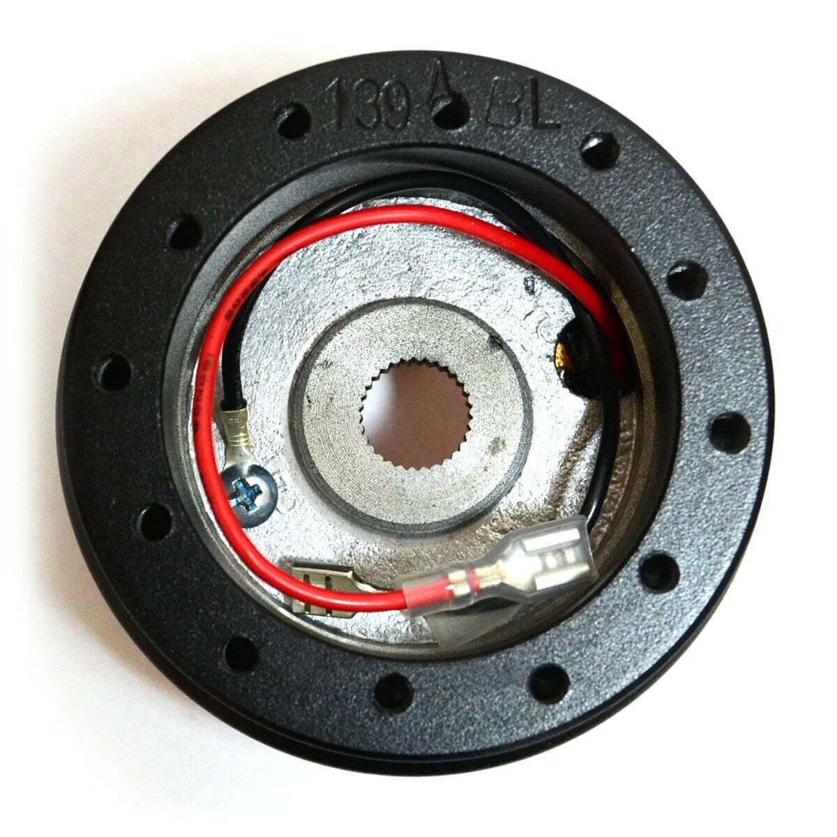 SAAS Hub Adapter For Baleno 1995-1998, Sierra 1981-1998, Vitara 1988-1998