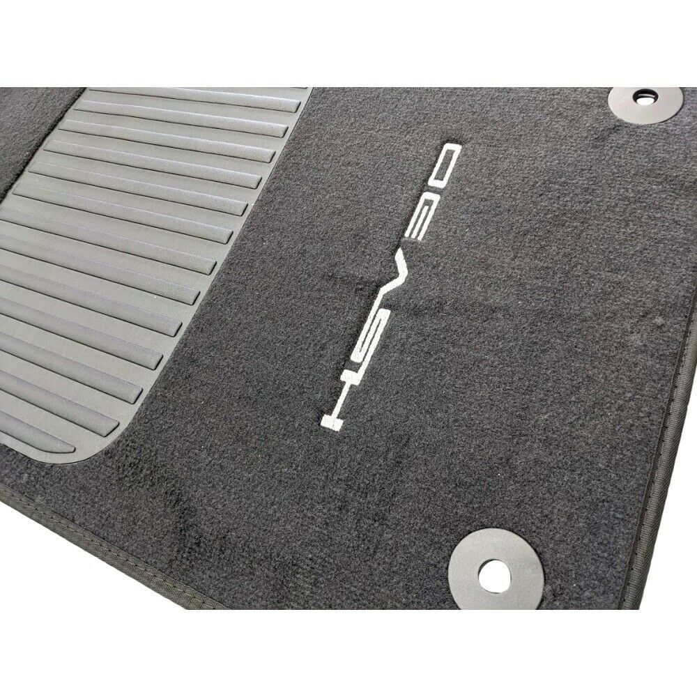 Genuine "HSV 30" Years Carpet Floor Mats Front Rear for VF Commodore Sedan Wag