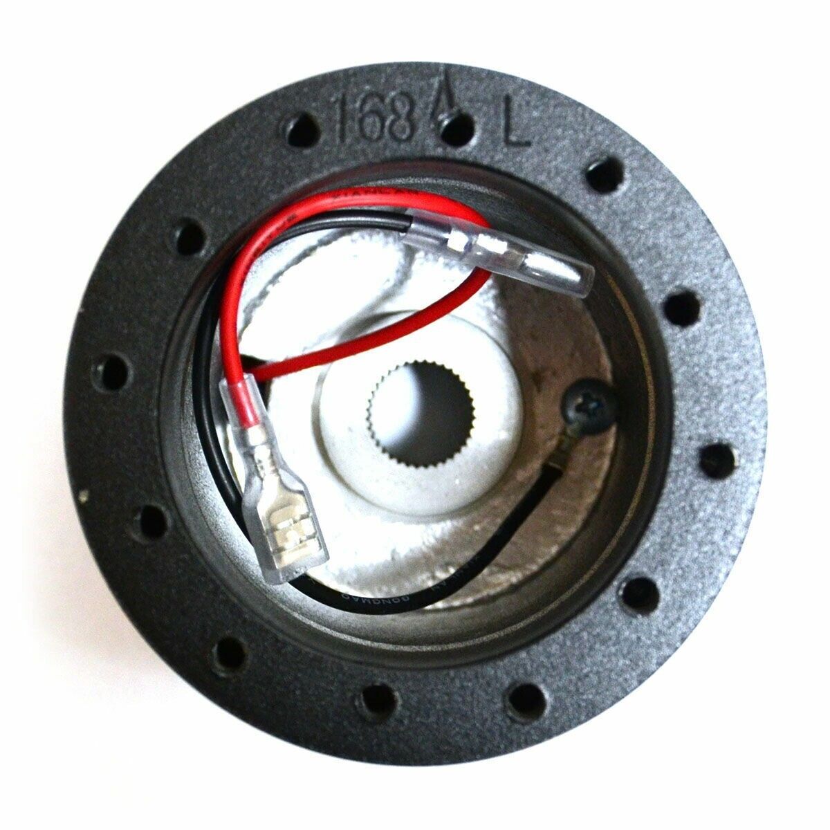 SAAS Hub Adapter For Mitsubishi Triton MF MJ 1989-1998 Non-Airbag Models Only