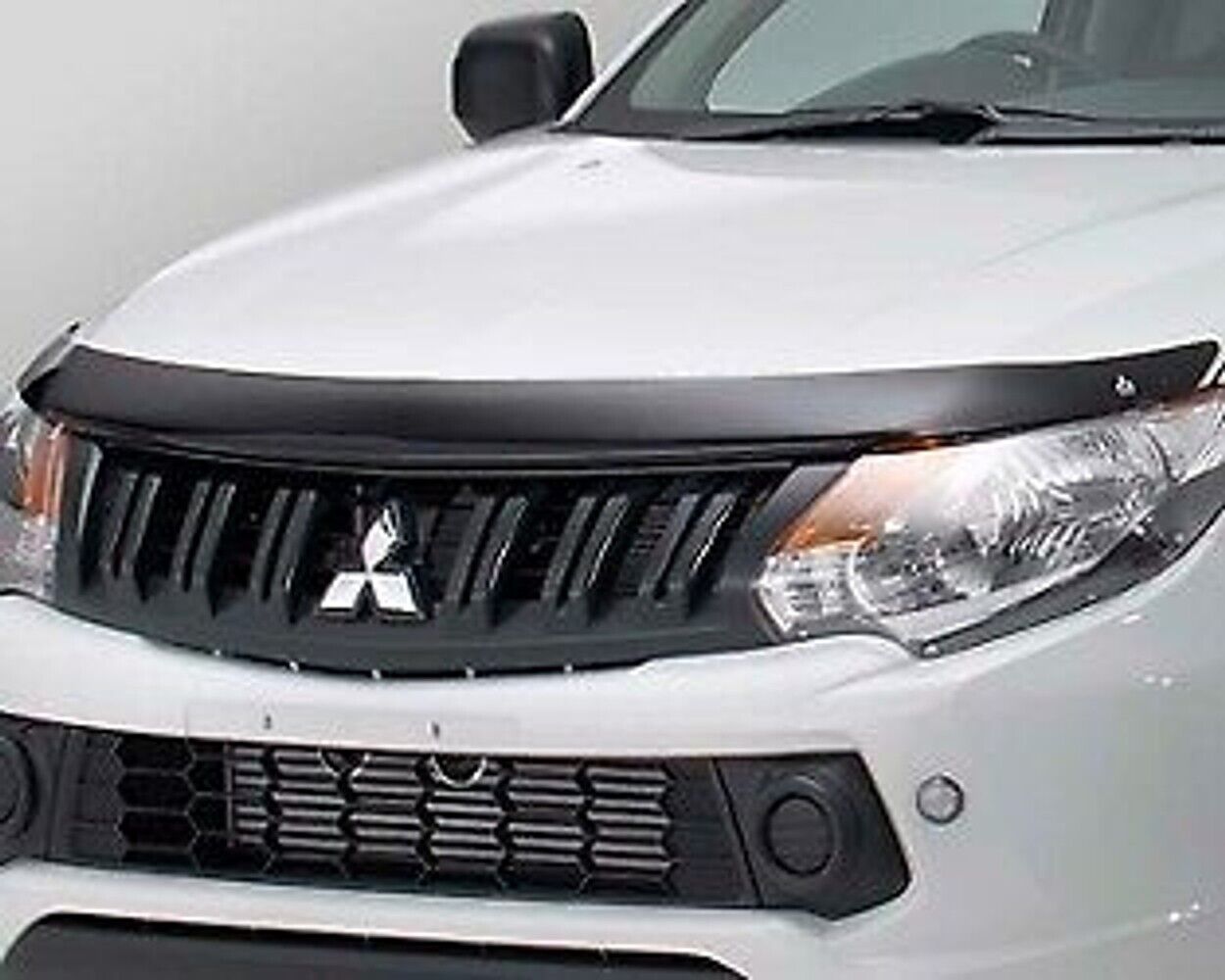 Mitsubishi Triton MQ 2015-Current Bonnet Protector - Tinted